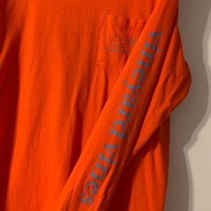 Men’s Vineyard Vines logo T-shirt